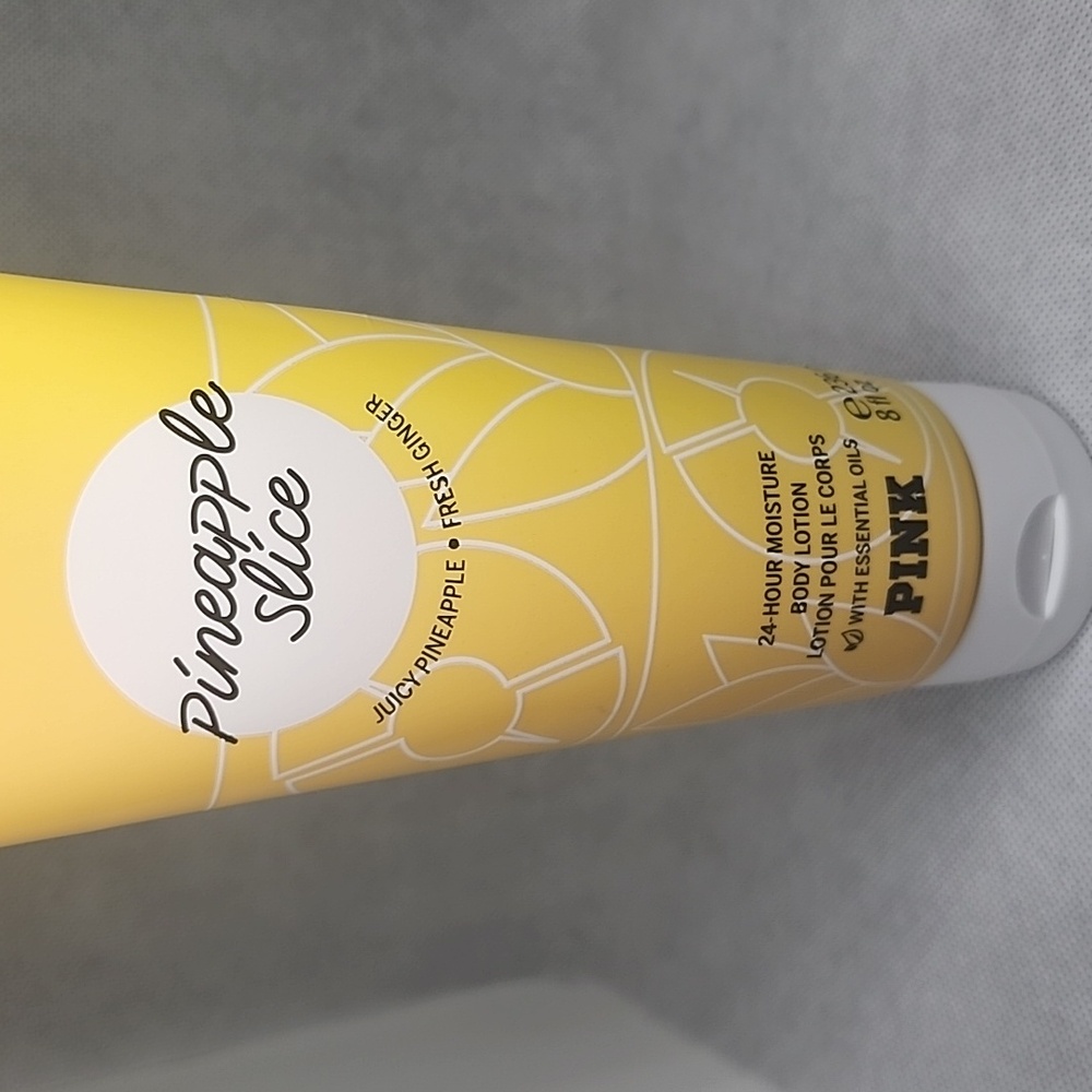 PINK PINEAPPLE  SLICE 🍍 BODY LOTION  8 FL.OZ